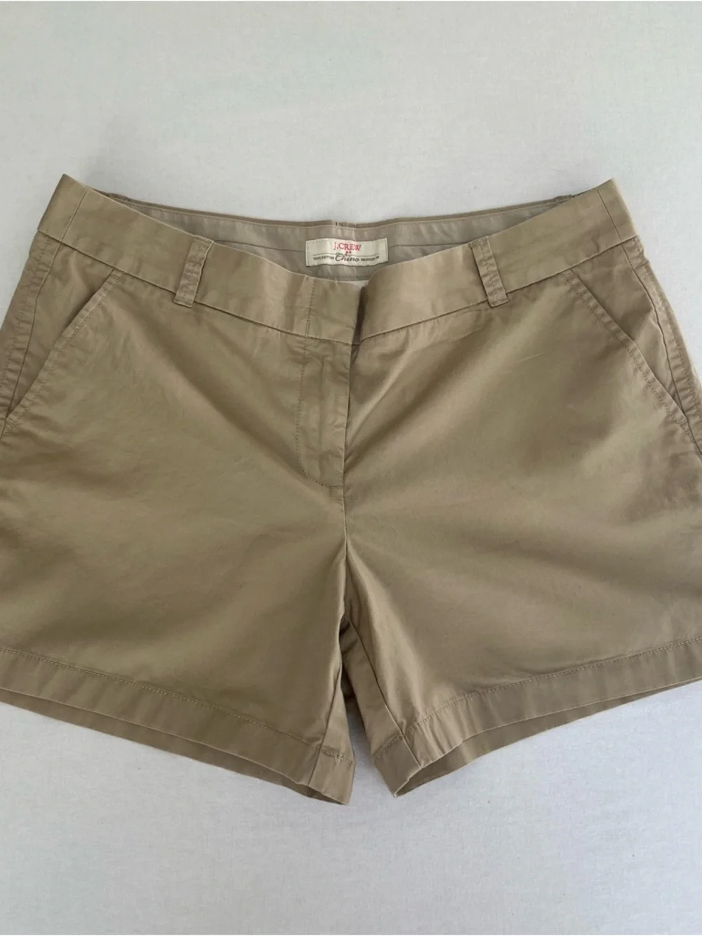 J.Crew Woman’s Broken-In Chino Khaki  Beige Shorts 100% Cotton Size 12 Gorpcore